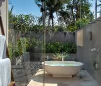Villa Seseh Beach Villas, Cuarto de baño